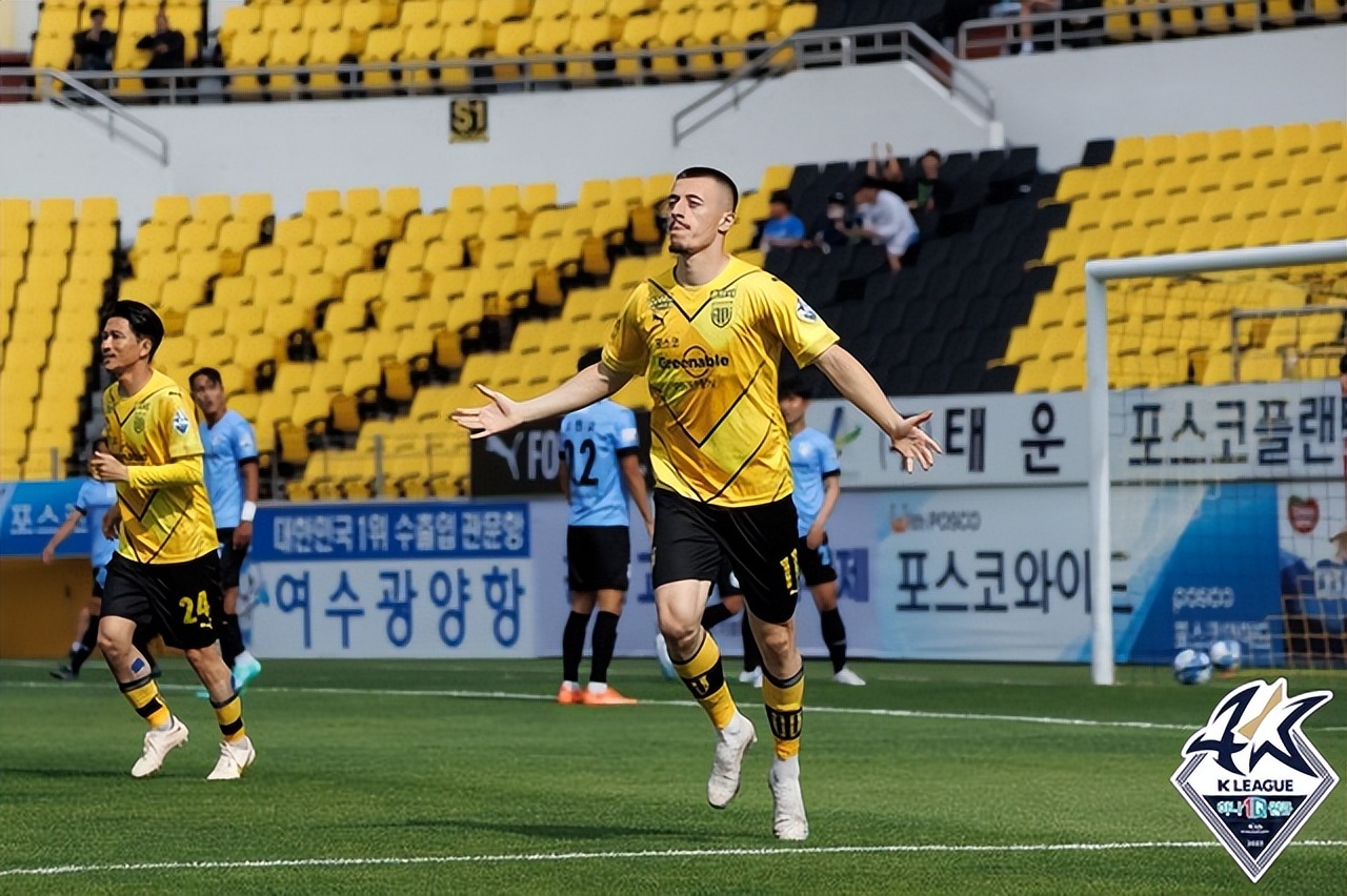 韩足对中国足球赛直播,韩足今日预测