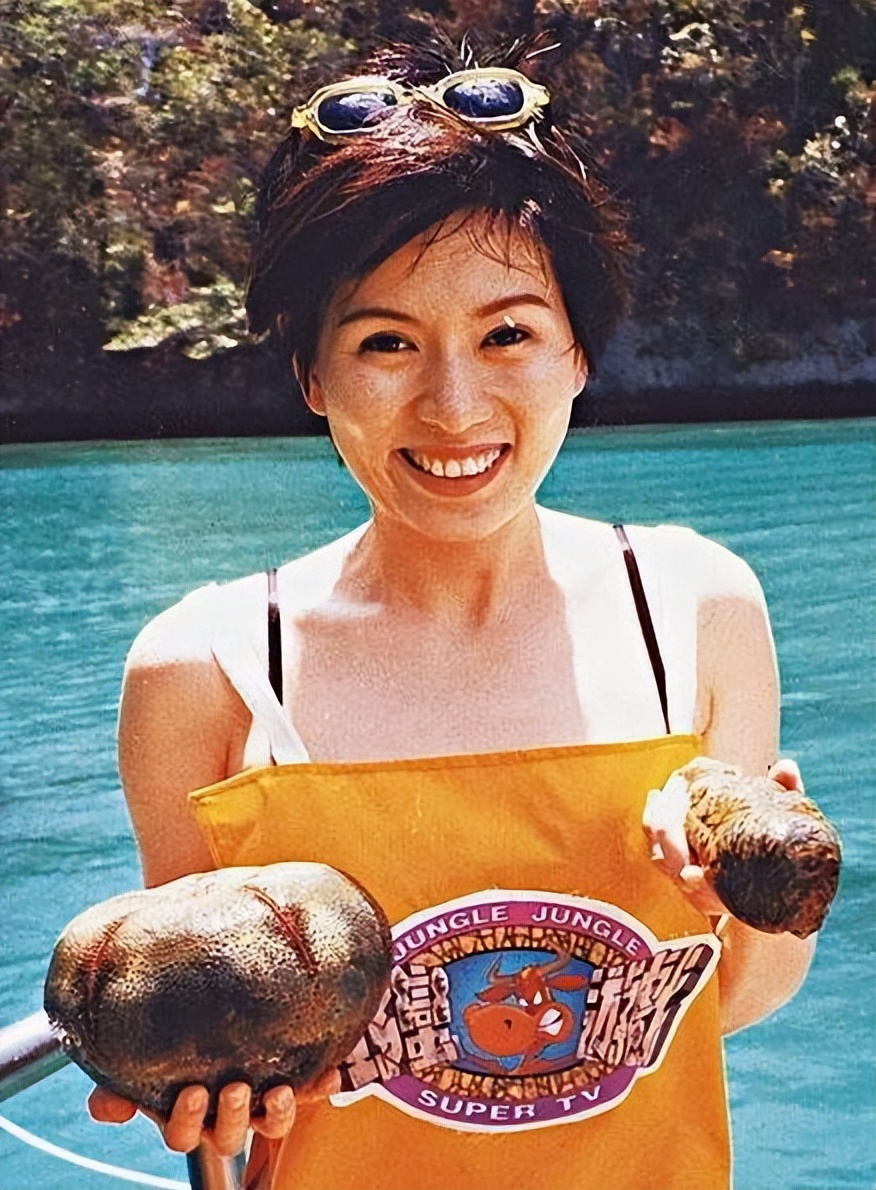 辜负几任女友，“渣男”周星驰最爱的只一人，电影里总有她的影子