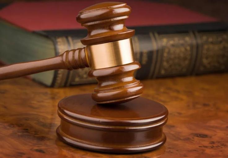 女子看男友聊天记录结果崩溃报警,女子看男友聊天记录报警