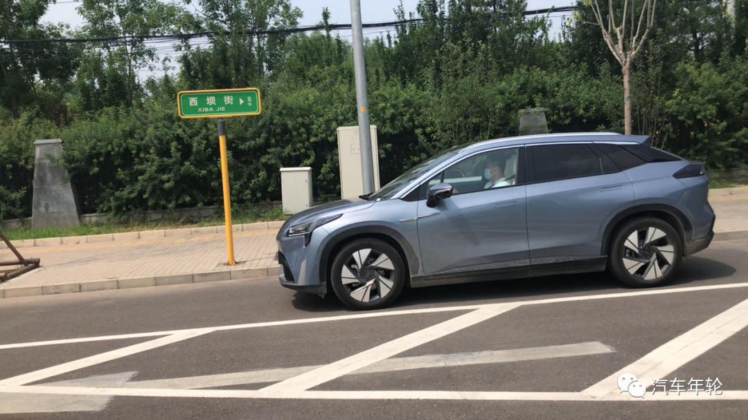 价位在30万到50万混动suv,纯电动suv畅快体验蔚来es6