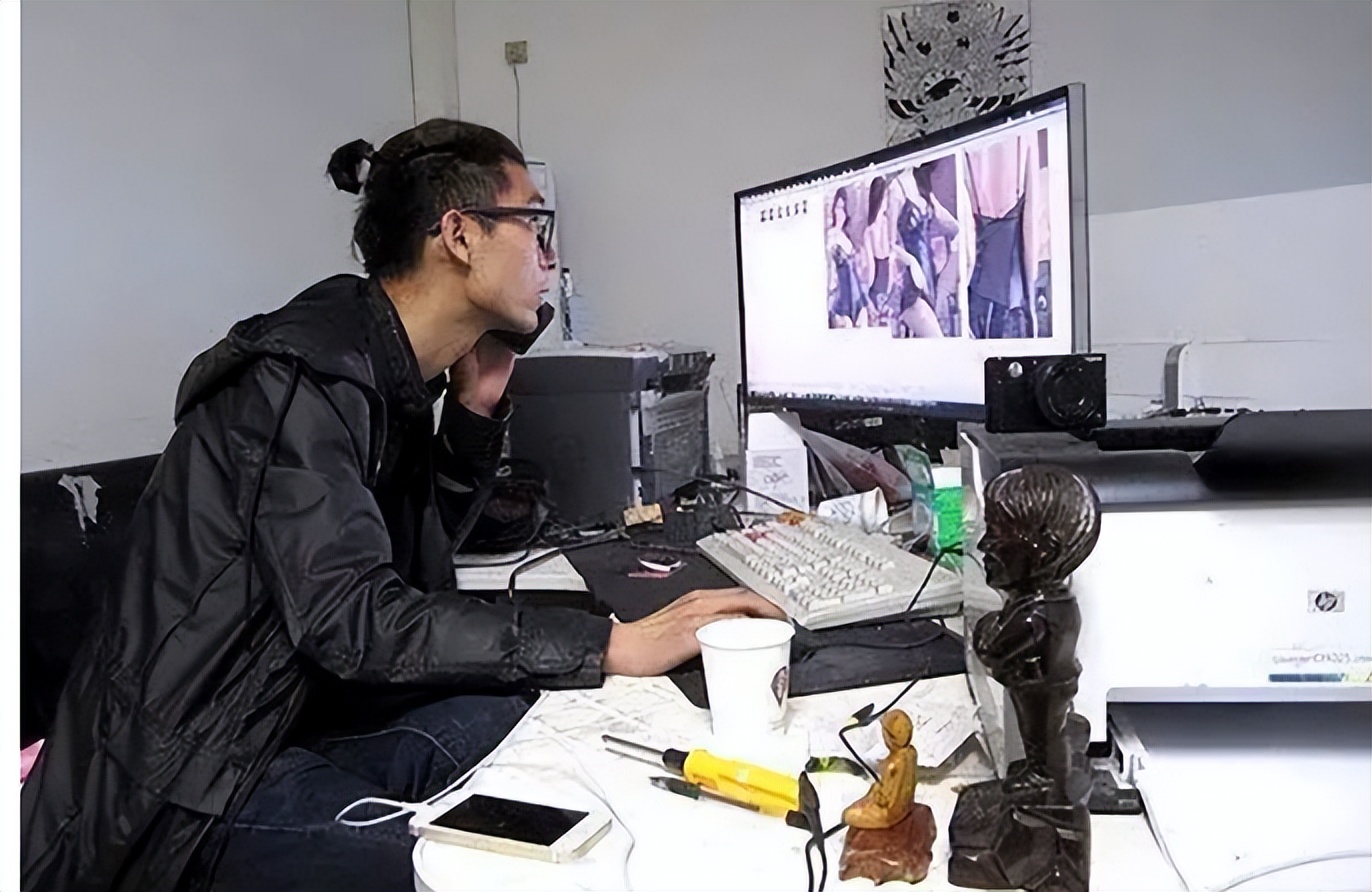 90后男内衣,90后小伙把内衣卖到全球