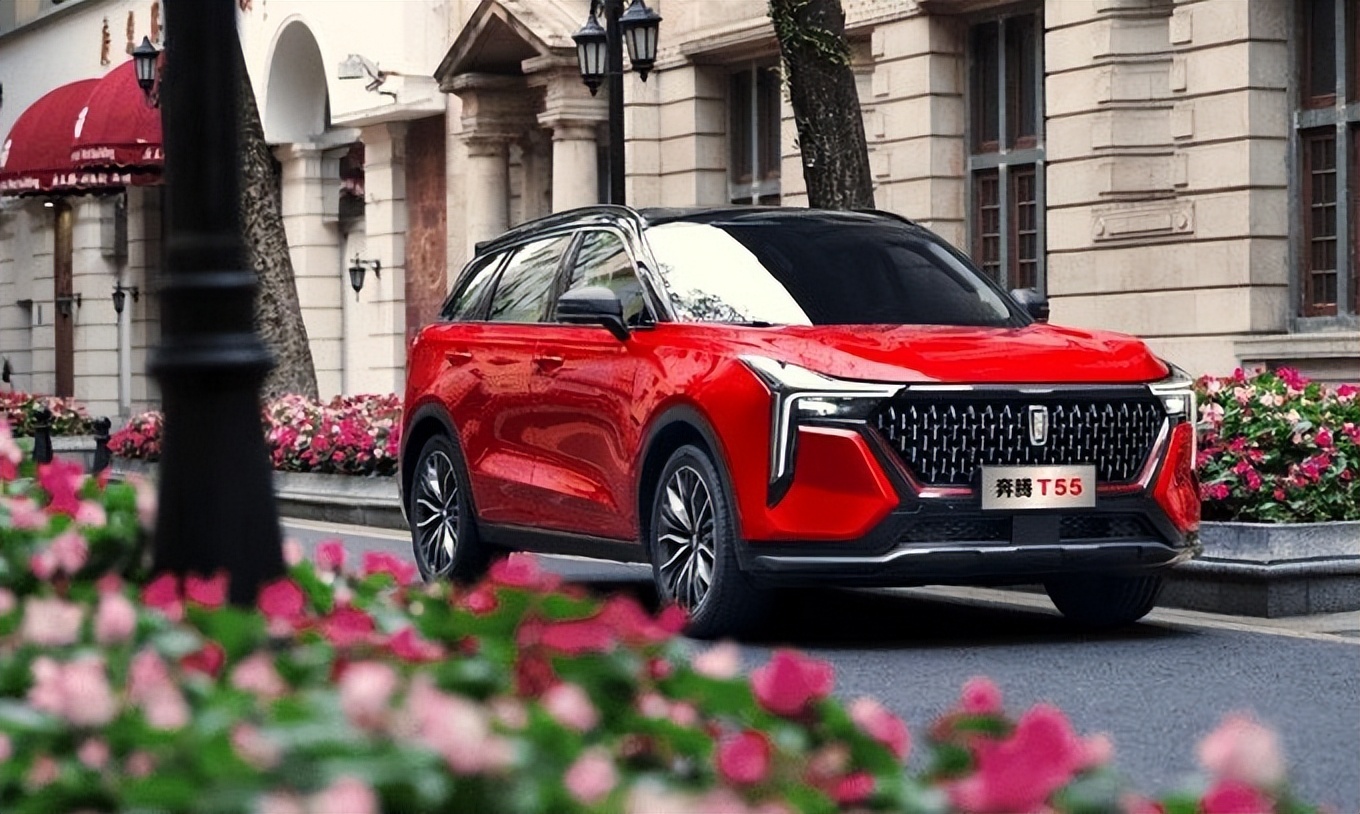 一汽奔腾t55全系车型上市,奔腾t55空间大性价比高代步新选择