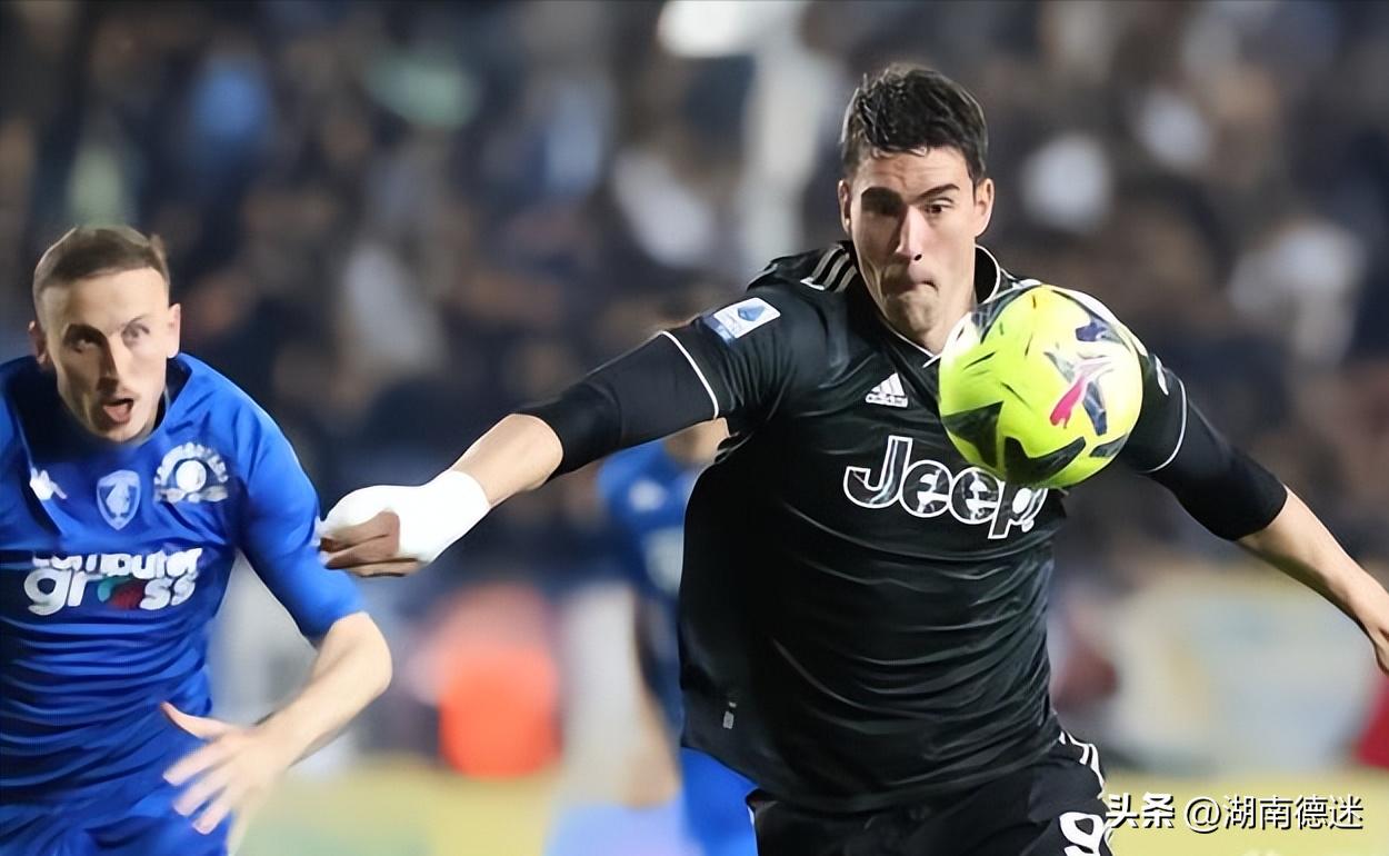 拜仁转会传闻,拜仁转会最新动态沙尔克