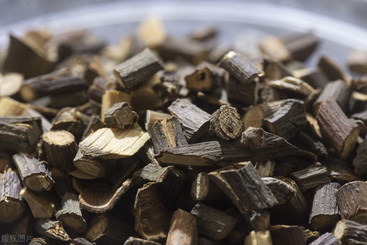 化全身瘀血通全身经络方子,一副治腰肌劳损的药酒方