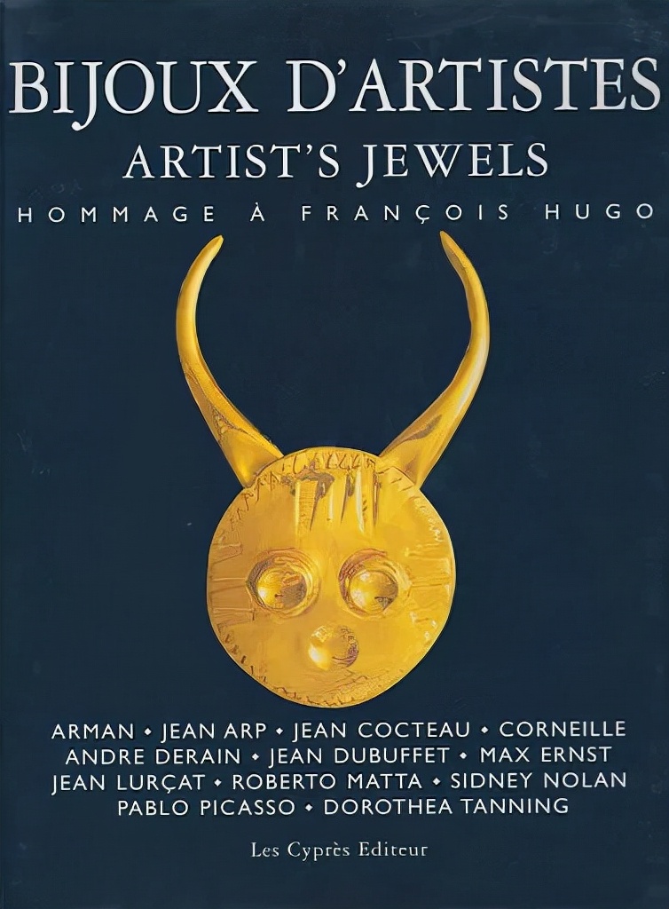 chanel经典配饰,chanel好看的配饰