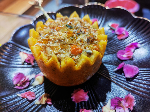 湖景套，单台盆，小浴缸，中式园林度假酒店—无锡蠡湖万豪