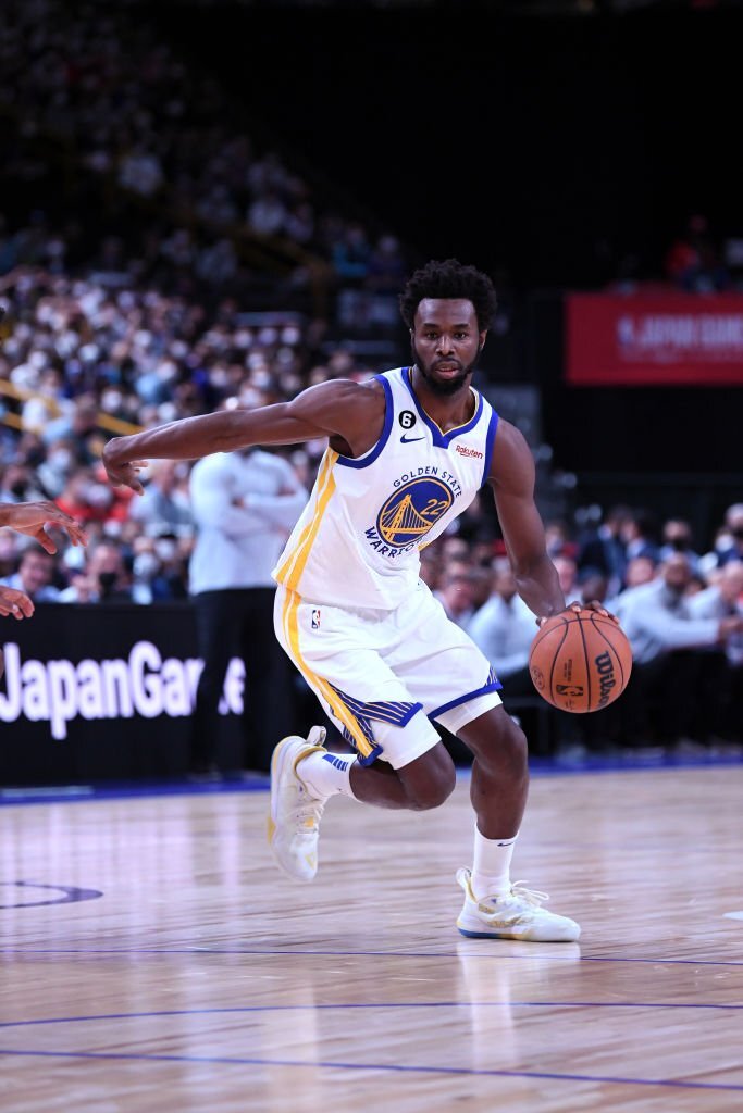 nba威金斯比赛,威金斯比赛穿的什么鞋