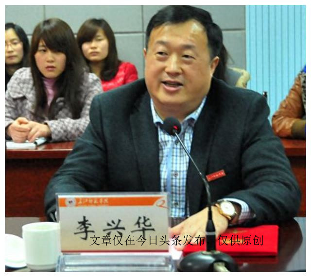 张家港民营企业100家,揭秘张家港农商行董事长