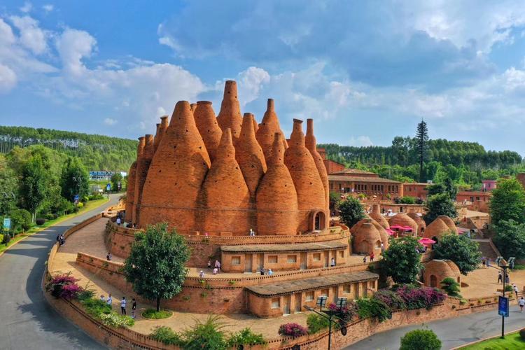 云南旅游养老最好的地方,云南适合养老居家的地方