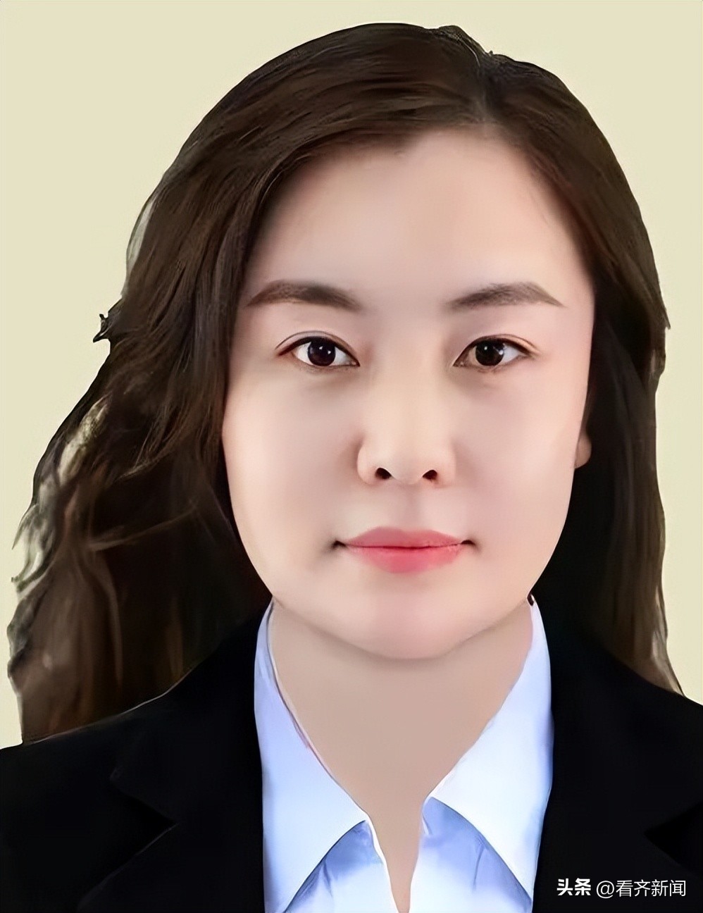 榻愰綈鍝堝皵琛℃按绉佺珛楂樹腑,榻愰綈鍝堝皵琛℃按楂樹腑