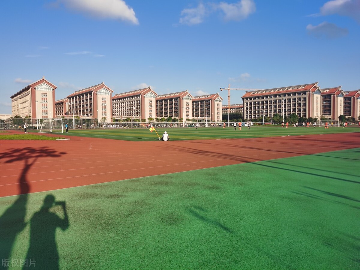 四川文理学院为什么不叫大学,四川文理学院现在是师范学校吗