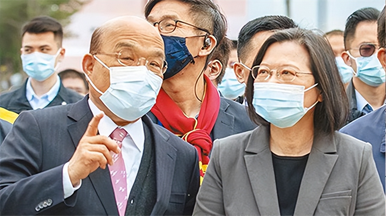 蔡英文现状:被*党**内批判