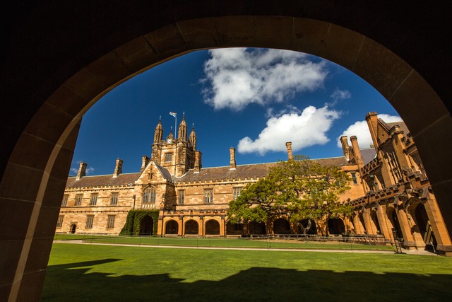 澳洲留学签证中介费大概多少钱,申请澳洲研究生中介费收多少钱