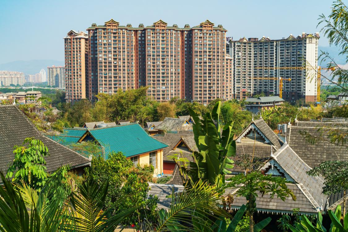 骂版纳是因为你没走出告庄玩版纳跟着小姐姐们走你才晓得味道