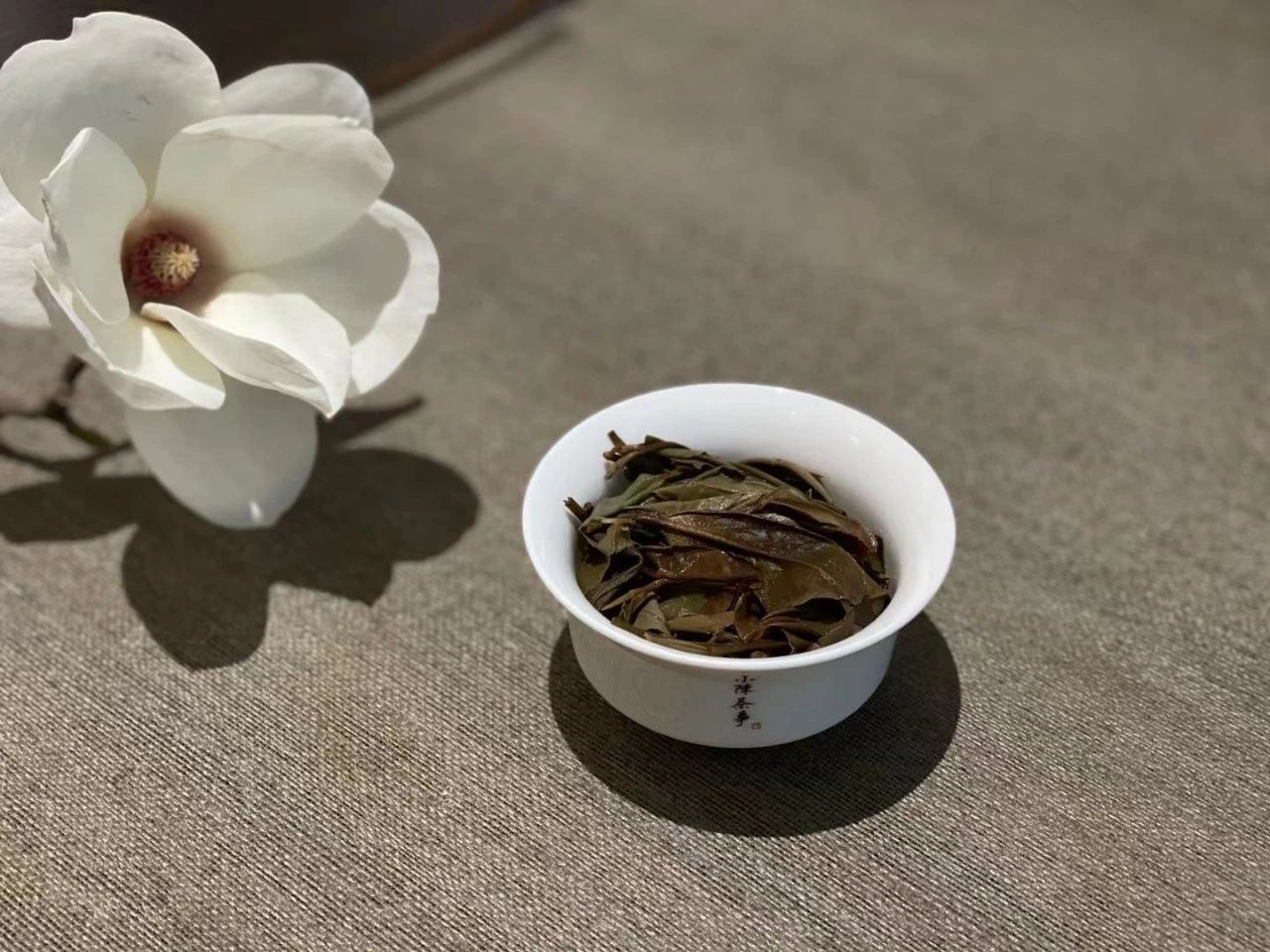 安吉白茶是六大茶类的白茶吗,六大茶类安吉白茶是什么