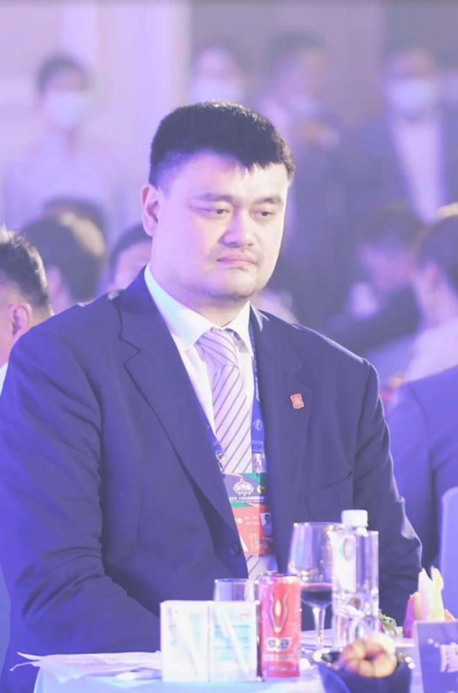 勿黑！卸任、不再兼职，专业大姚“泥泞”中前行助中国篮球腾飞！