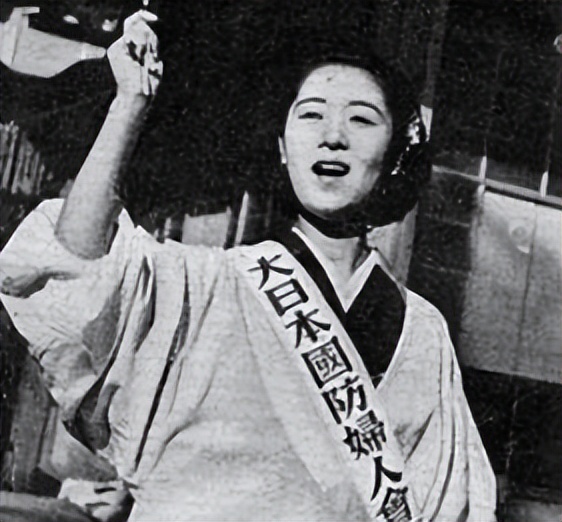 昭和之烈女,侵华日本女兵下场惨烈惊人