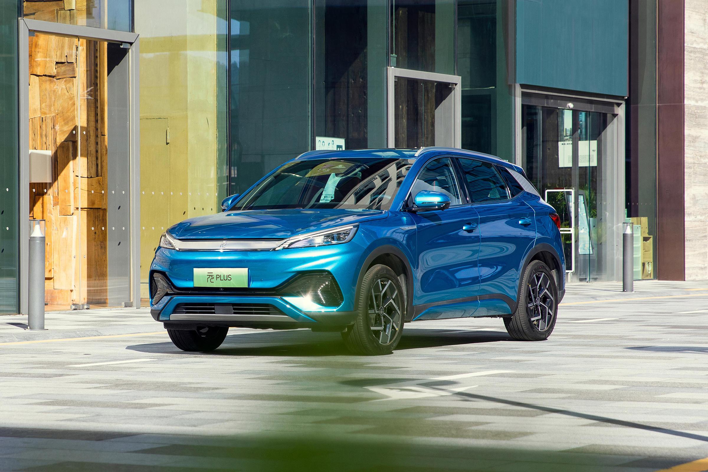 在国外叫ATTO3的比亚迪元PLUS，不仅卖的贵，关键是销量好