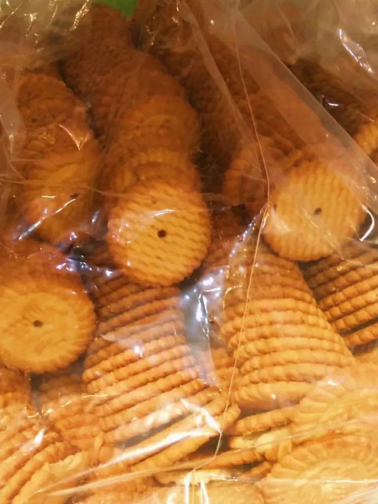 住在常府街，不羡城南与河西