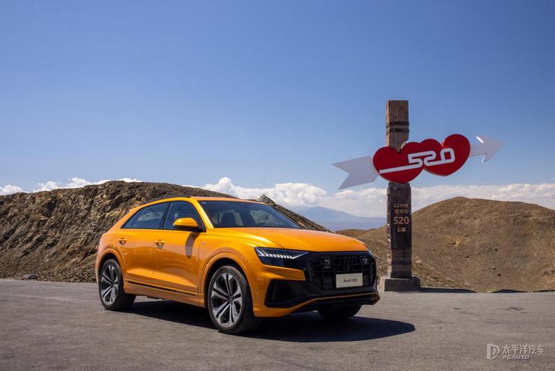 奥迪q8顶配最新款2023多少钱,奥迪rsq8顶配2023款冰雪运动