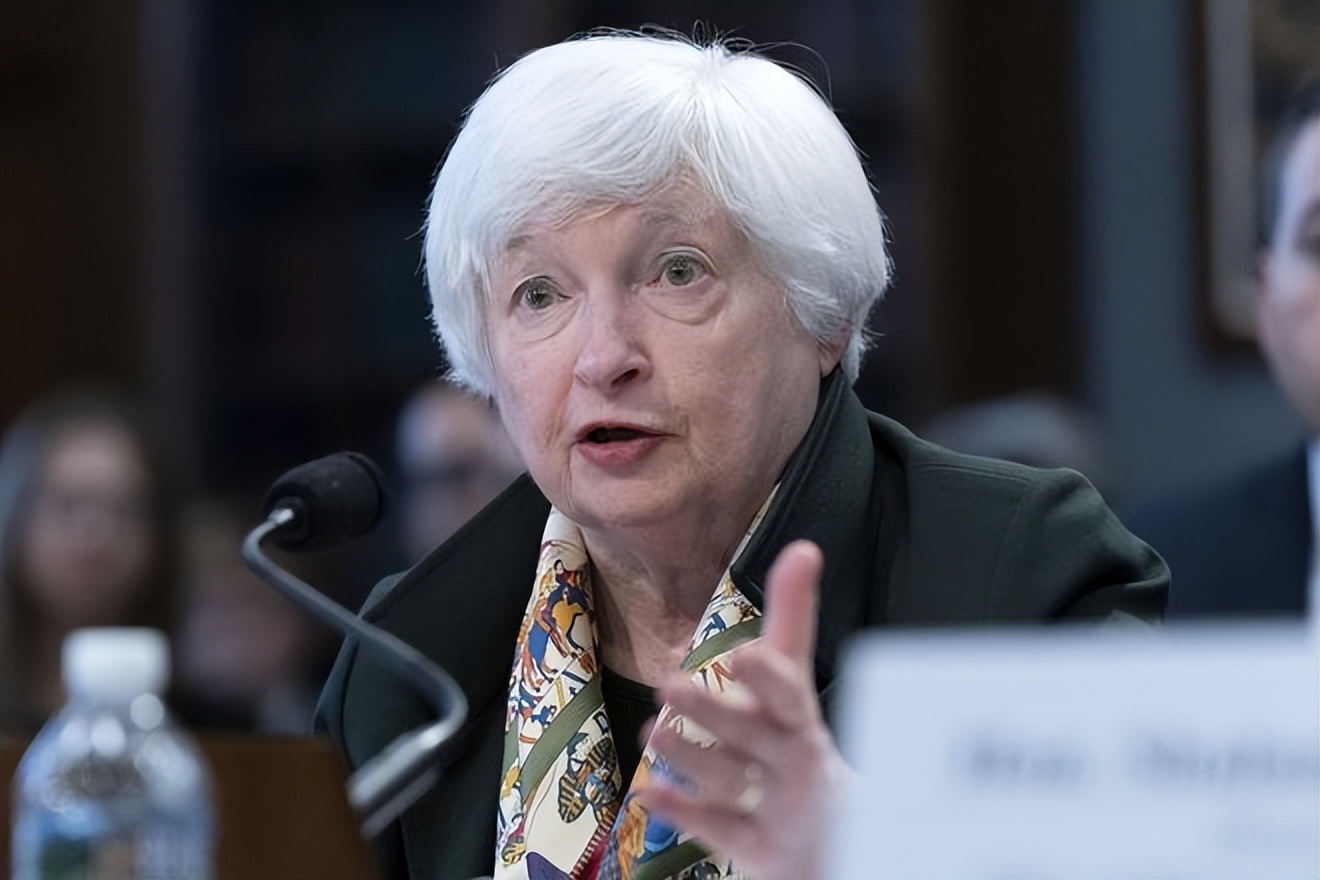 五角大楼澄清气球事件，对华释放强烈信号：她要来借钱了