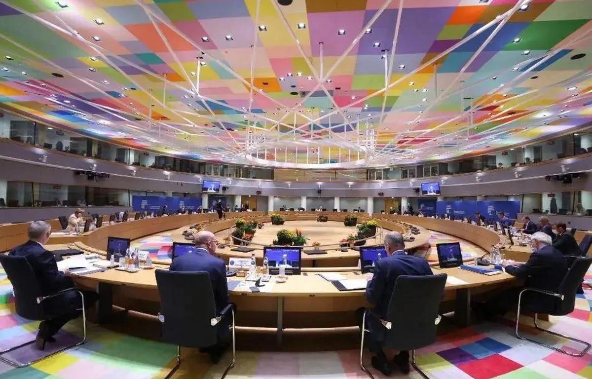 煮熟的鸭子飞了新闻,煮熟的鸭子飞了视频