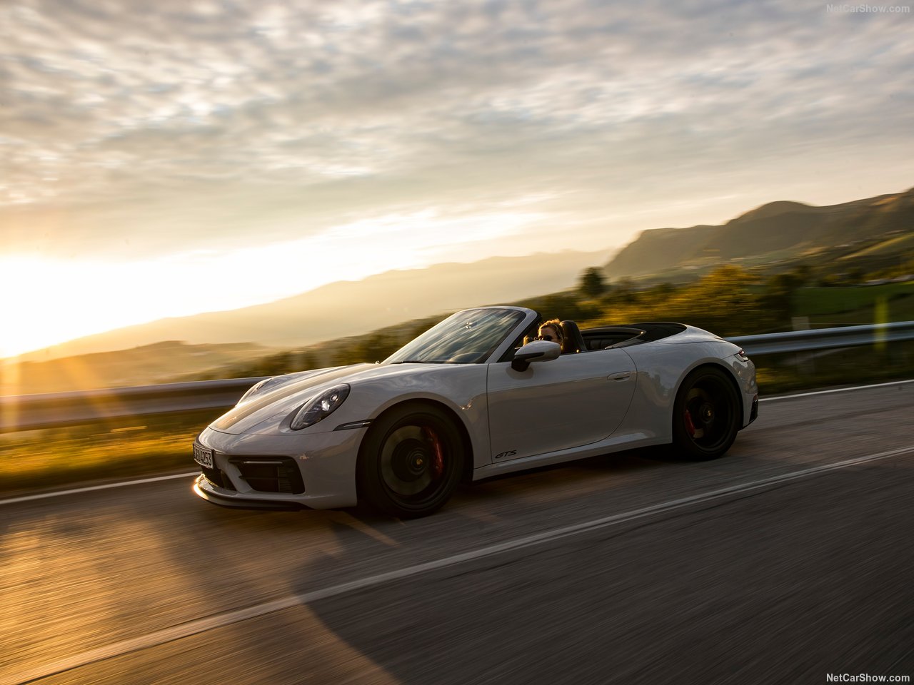 Porsche911Carrera4GTSCabriolet