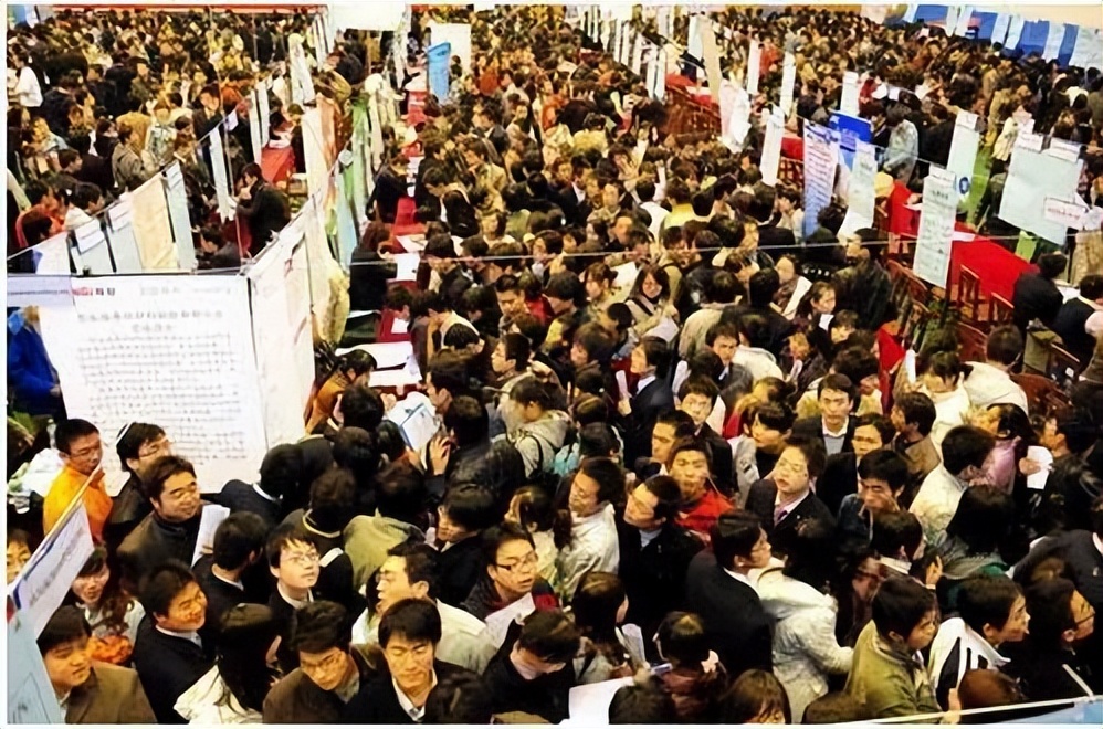 就业难做点什么生意好,无人机操作就业