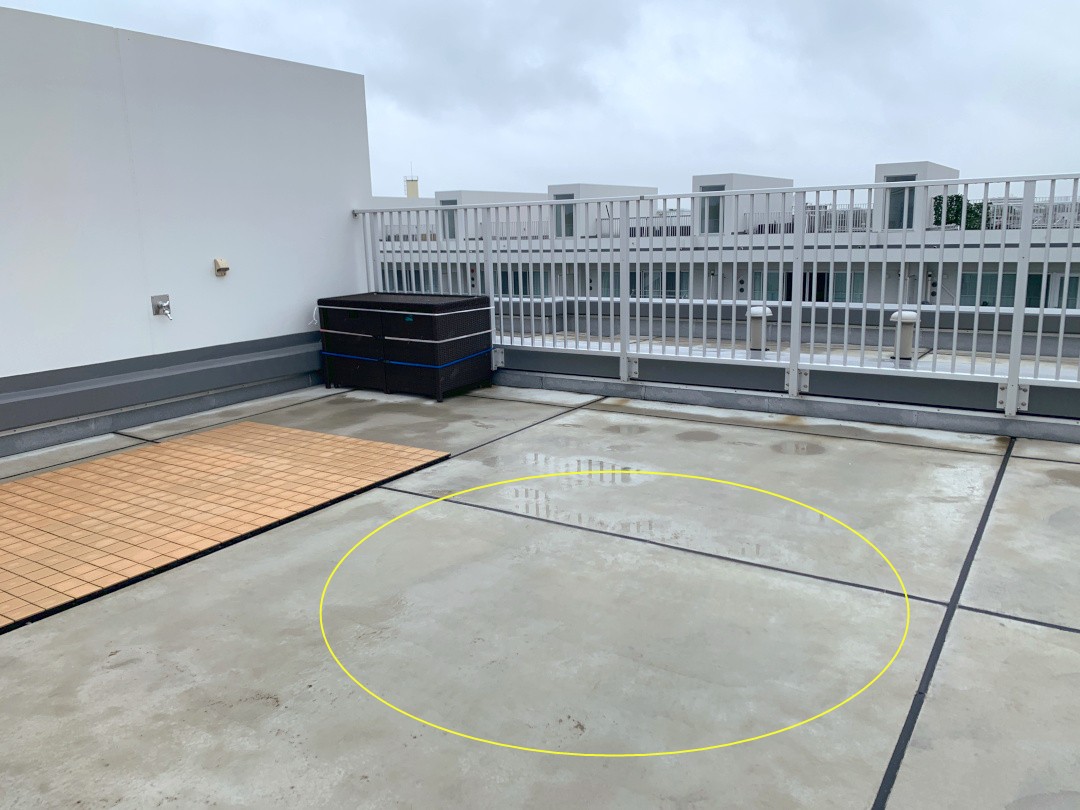 顶楼露台是贴砖好还是塑木地板好,露台花园地板做防腐木还是铺砖好