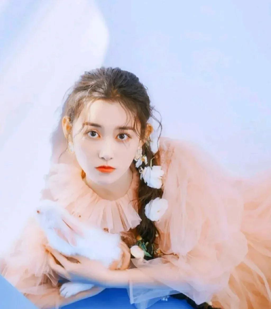 盘点那些从画中走出来的美人,从画里走出来的4大美人