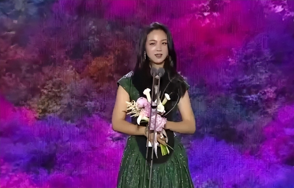 汤唯获奖时的获奖感言,汤唯第一次封百想影后获奖感言