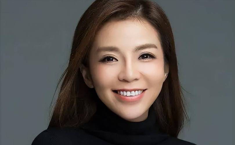 央视公认最漂亮的6位女主持人,至今未婚的央视女主持