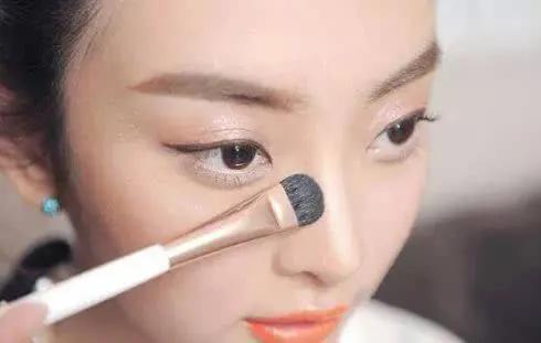 日常正确化妆顺序新手化妆顺序,化妆新手学化妆画眼线技巧