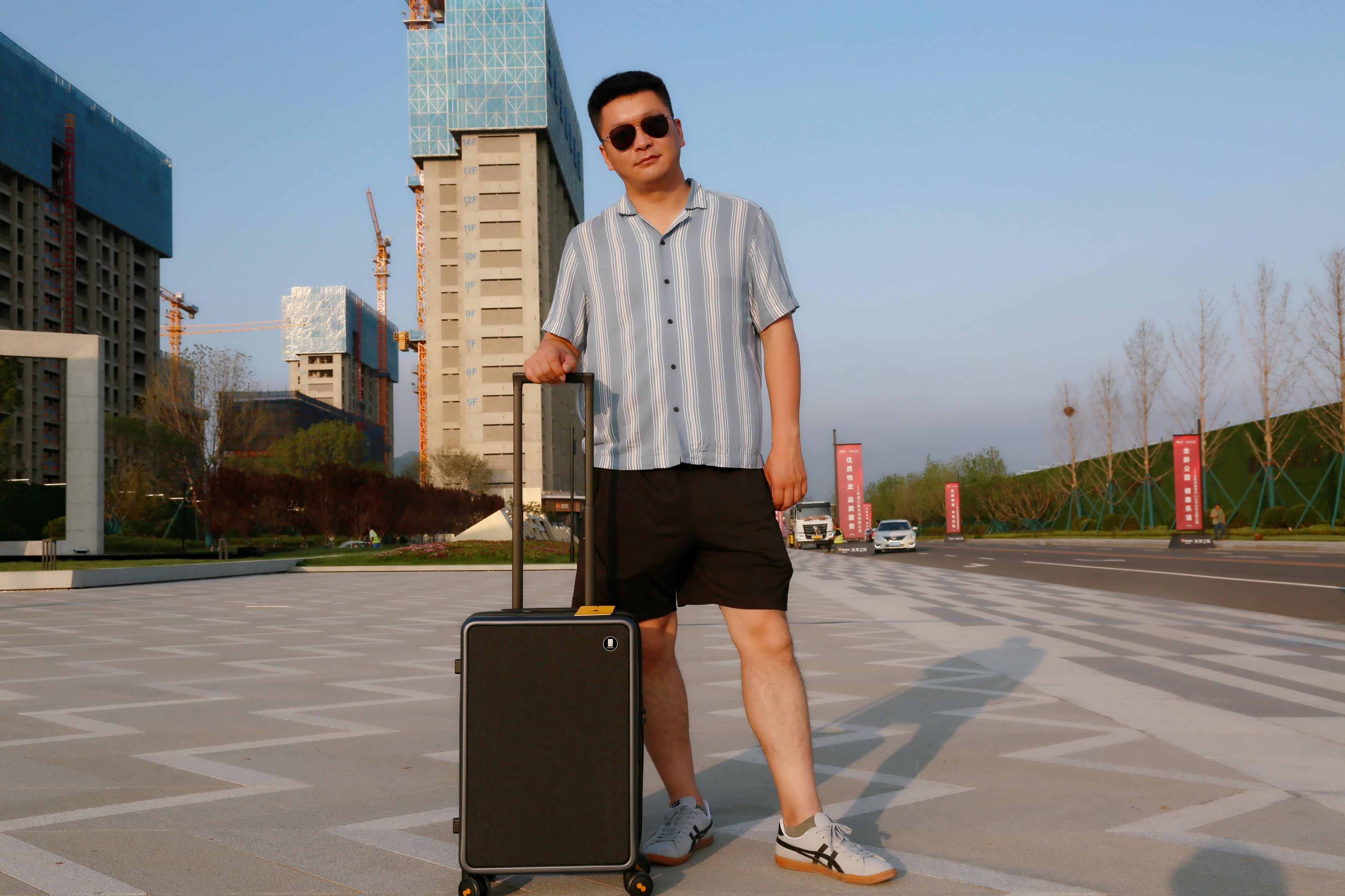 地平线8号行李箱和小米90分旅行箱,高端拉杆行李箱地平线8号