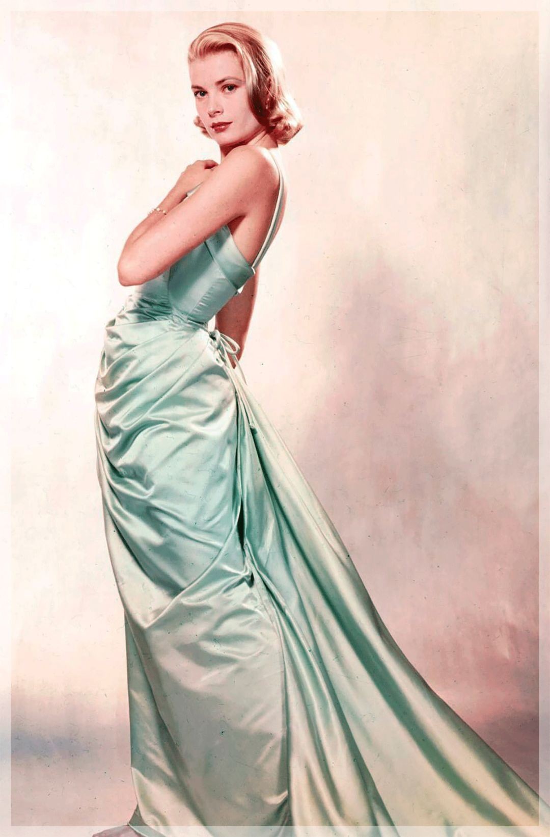 奥斯卡2024颁奖杨紫琼,奥斯卡最佳女主角颁奖杨紫琼