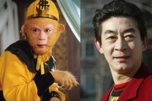 国内赚钱国外花、玩弄感情只生娃...这4位老狐狸的尾巴藏不住了？