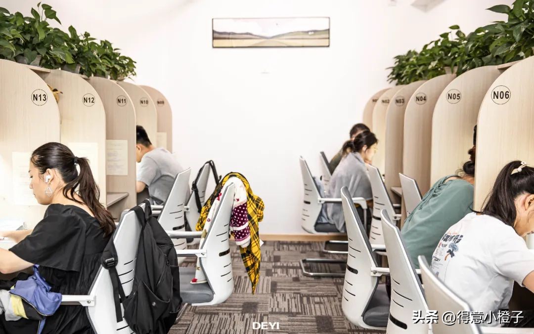 在这4家无人值守的店，我发现了武汉社恐人士的“秘密”