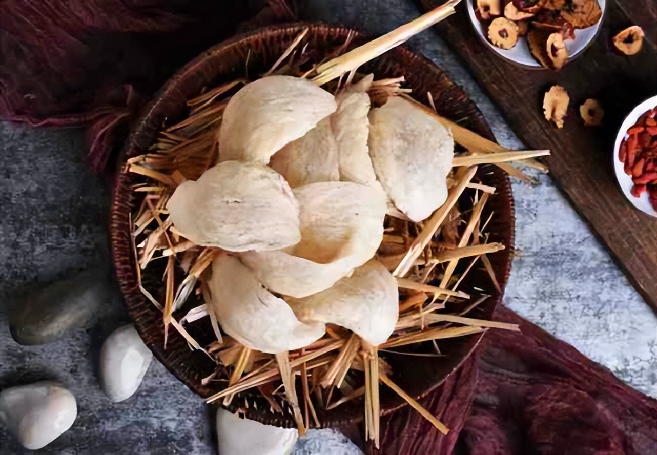 辛巴说刘畊宏直播卖燕窝,刘畊宏辛巴事件完整版