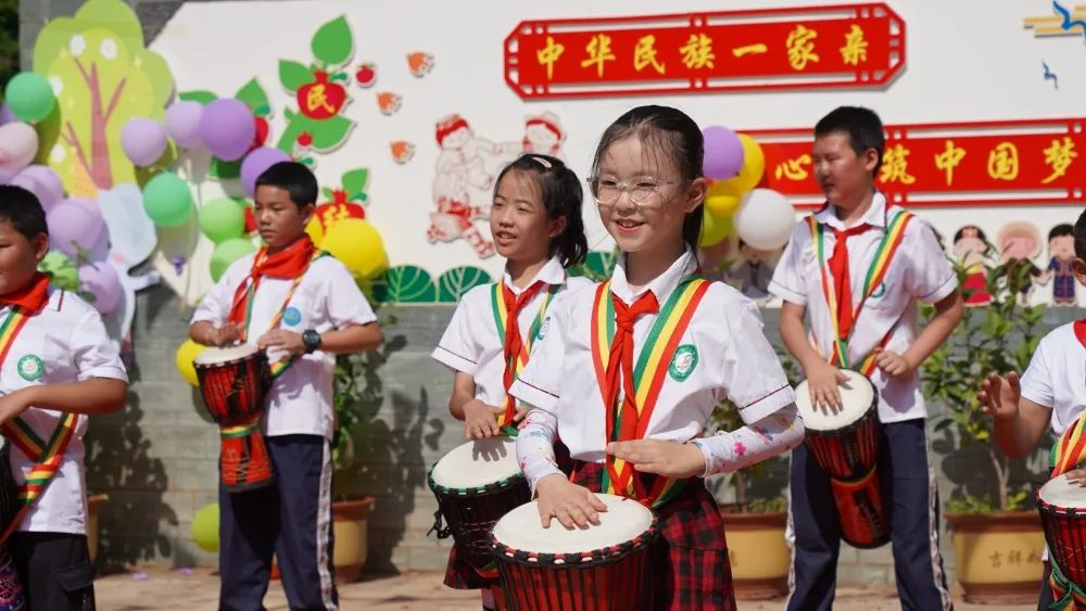 我想这样过六一,我也想拥有这样的爱情