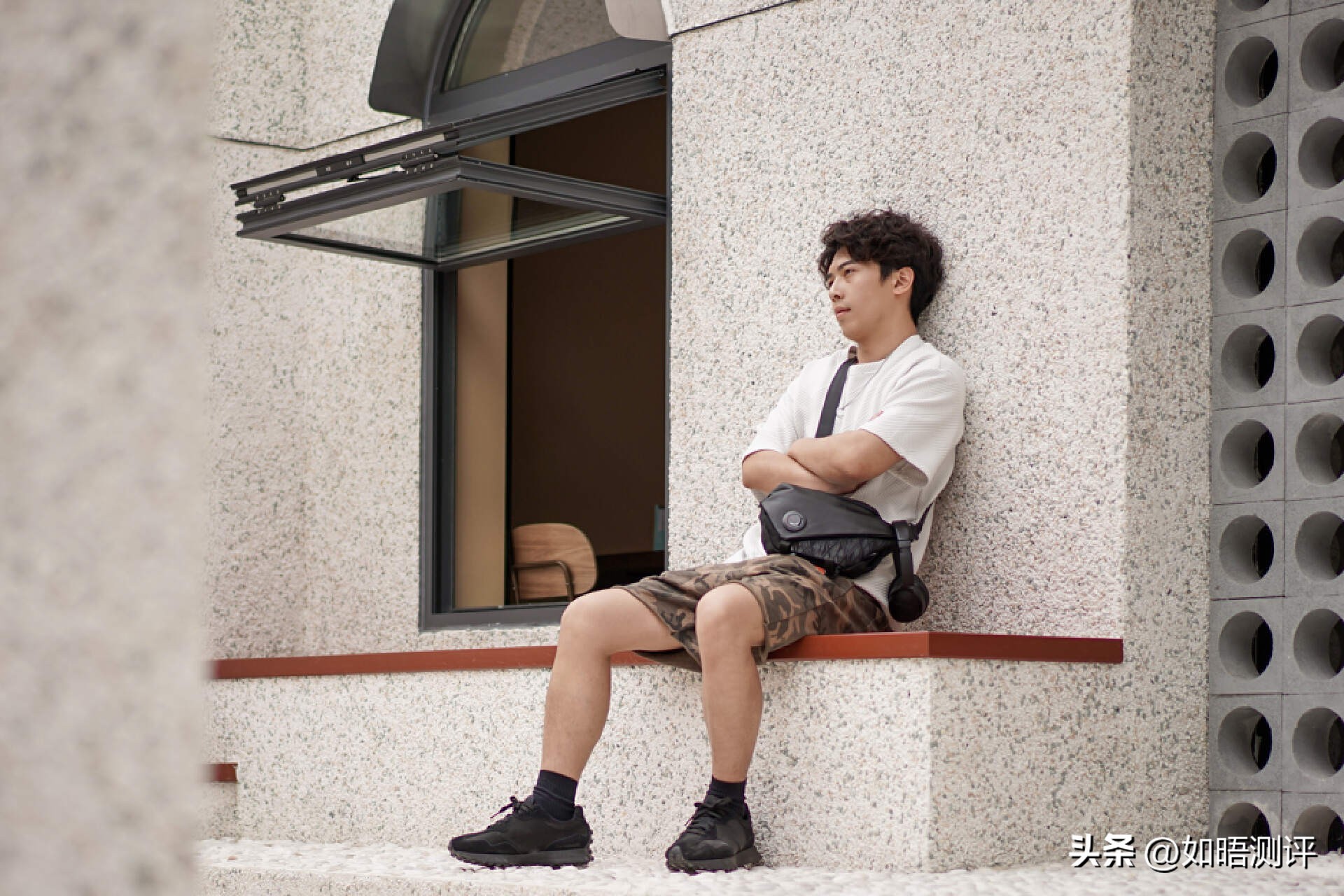 csgo黑鹞斜挎,花了8000块买了个包