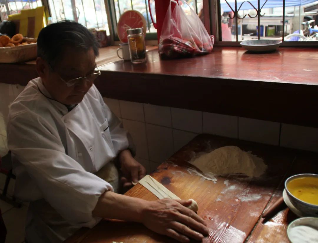 食客难寻，游客难觅的济南本土小吃——油旋