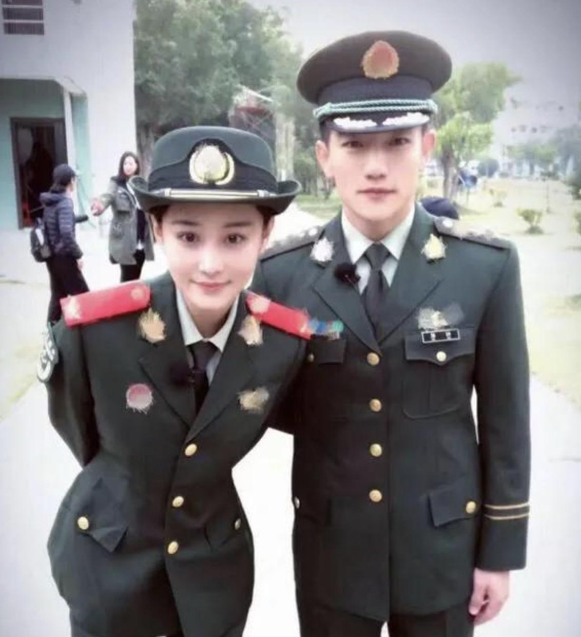 张馨予嫁给了当兵的何捷,张馨予嫁给何捷平时怎么在一起