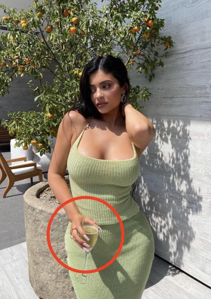 卡戴珊家族每个女儿的恋爱史,卡戴珊家族回忆大姐的婚姻