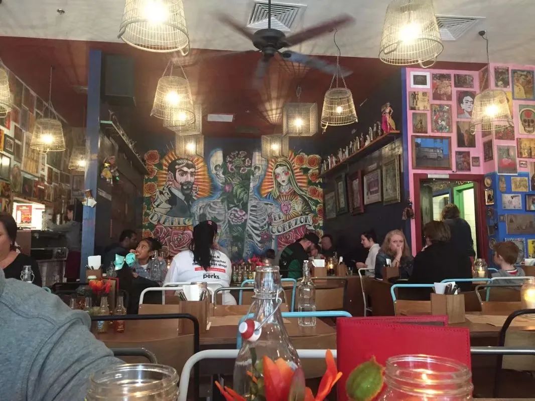 优优在新西兰：职高毕业，生两个小孩，打两份工，拿三个学位