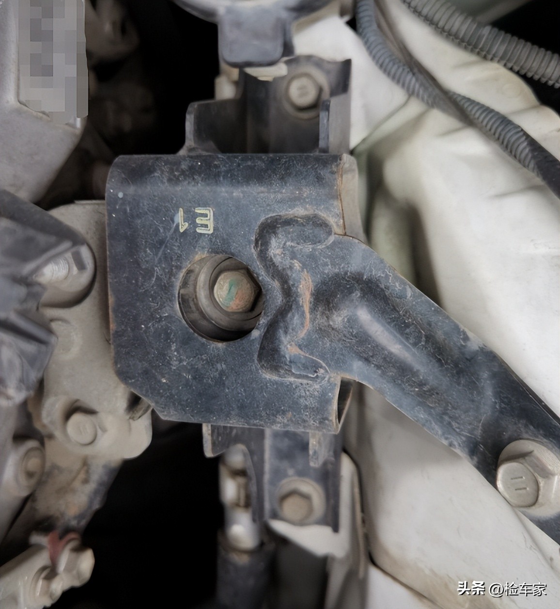 十年车龄的丰田致炫能卖多少钱,八年丰田致炫值多少钱