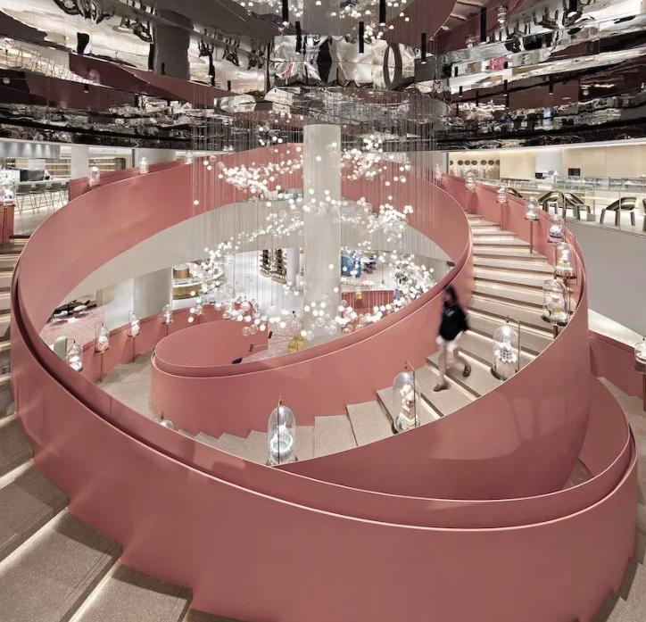 网红店亏本7亿,200万装修网红店