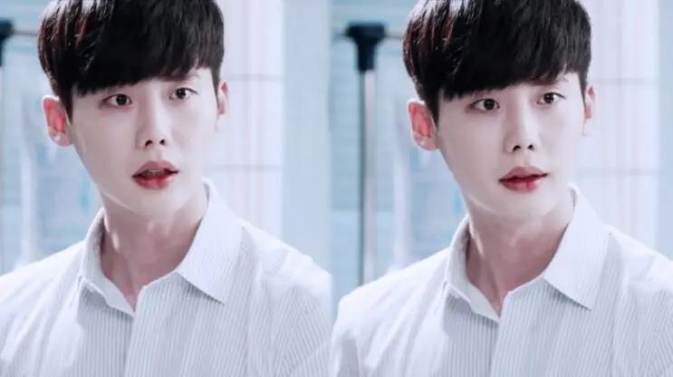 李钟硕2022年上映的电影,李钟硕十部必看韩剧一口气看完