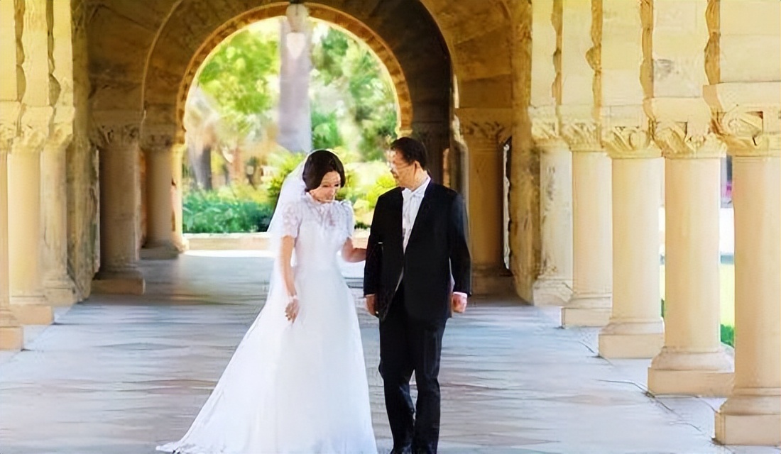 私生活混乱、卖假货、深陷“丑闻”，这4位“老戏骨”晚节不保？