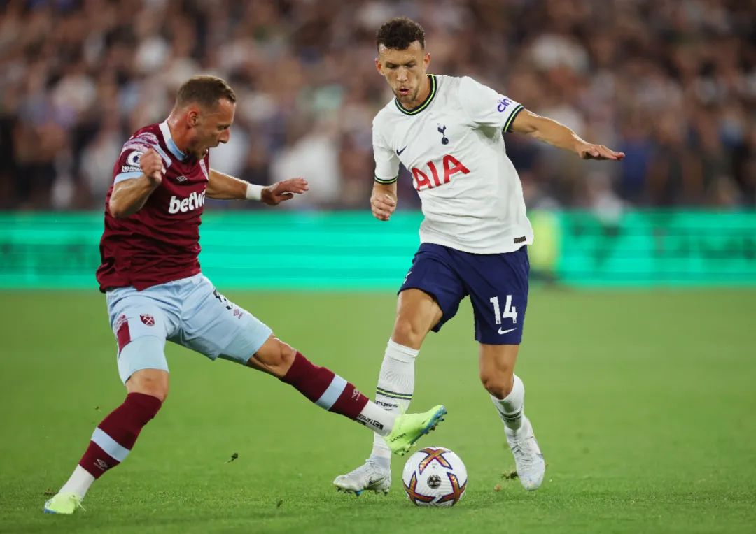 瓒崇悆骞冲眬绠椾笉璐ョ邯褰曞悧,涓诲満淇濇寔涓嶈触璧㈣冻涓冨満