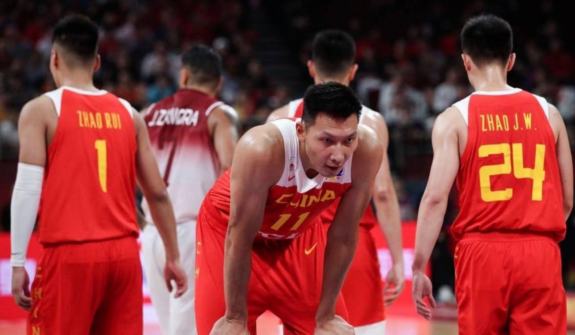 易建联妻子荆灵简历,易建联老婆荆灵是广东哪里人图片